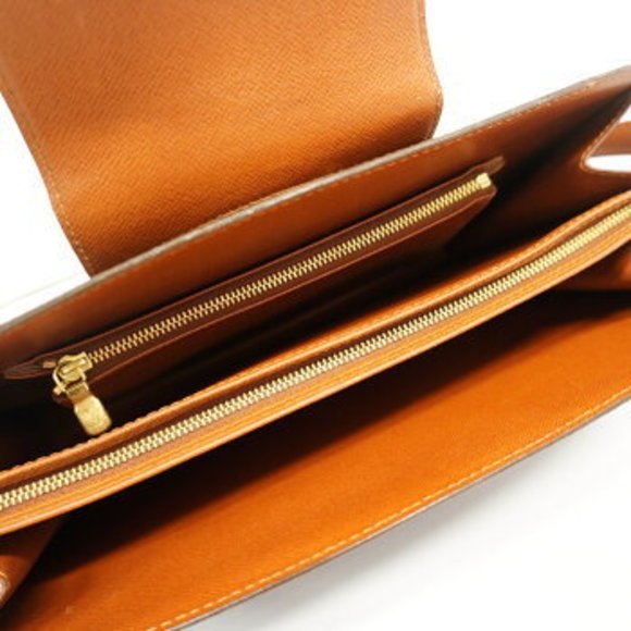 Louis Vuitton Monogram Crucelle Shoulder Bag - Picture 4 of 14